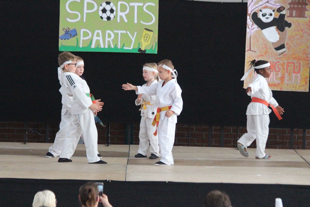 Danses de la kermesse