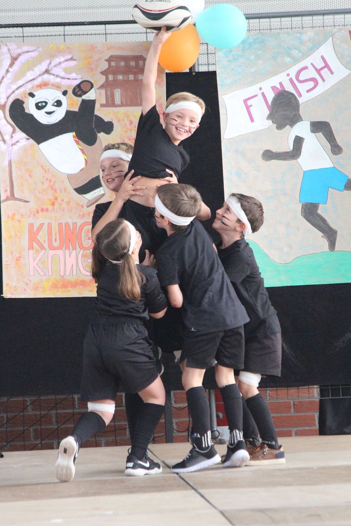 Danses de la kermesse