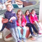 mms_img-441258430
